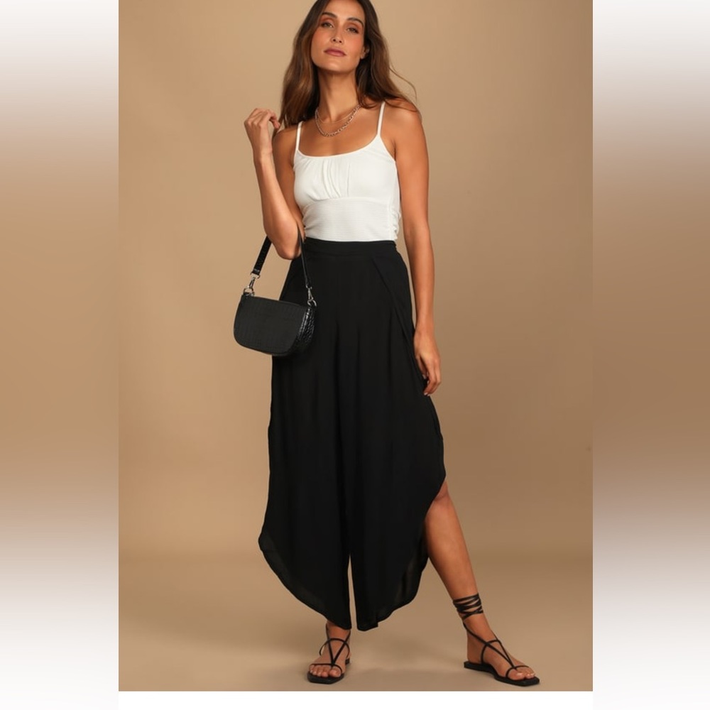 NWT Digby Black Flyaway Pants from Lulus